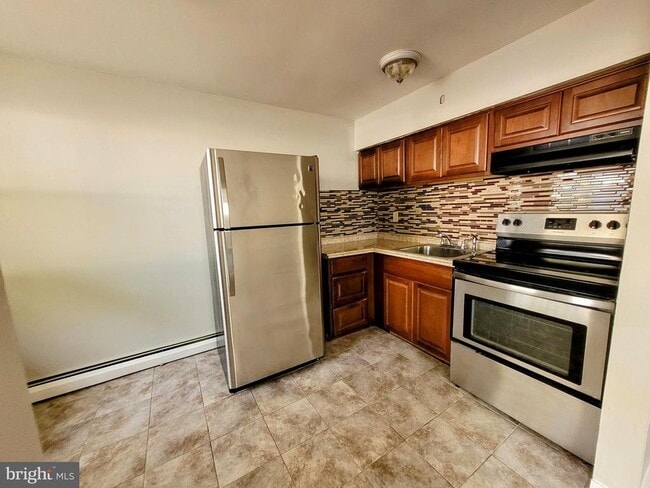 Building Photo - 2614 Parkside Terrace