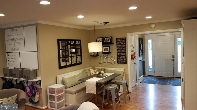 Foto del edificio - 13116 Nestlewood Ct