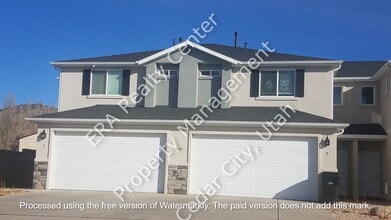 Building Photo - 430 N 400 W