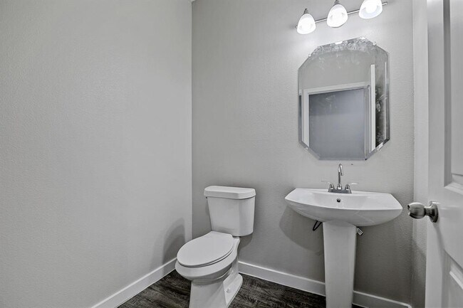 Foto del edificio - 1625 Emery St