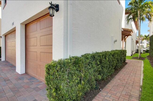 Foto del edificio - 1073 Faulkner Ter