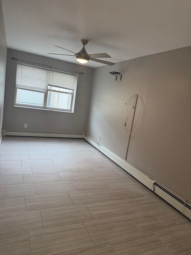 Building Photo - 173 Beach 96th St