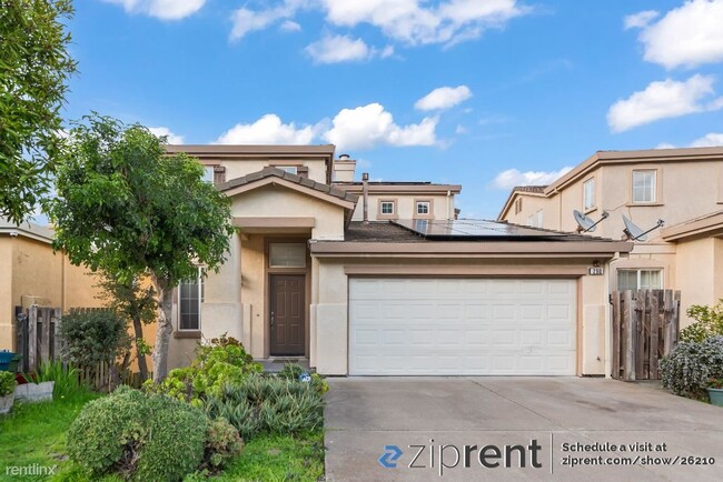 Building Photo - 4 br, 2.5 bath House - 290 Bay Ridge Drive...