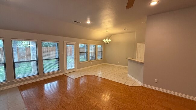 Building Photo - 1416 Shirley Way