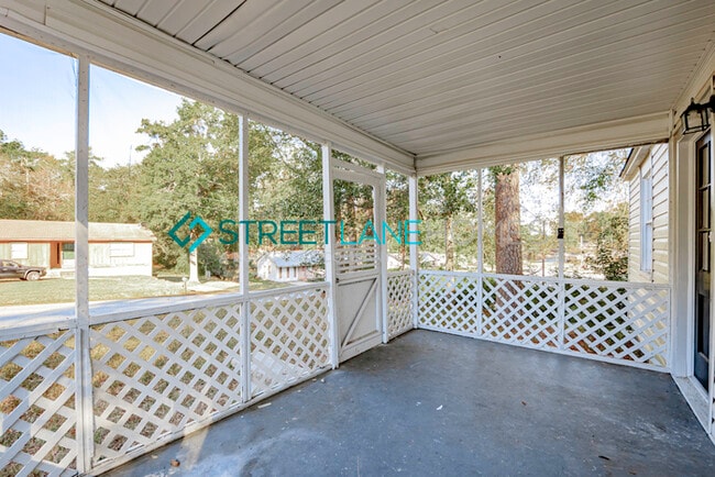 Building Photo - Charming 3 bedroom home in Columbus!