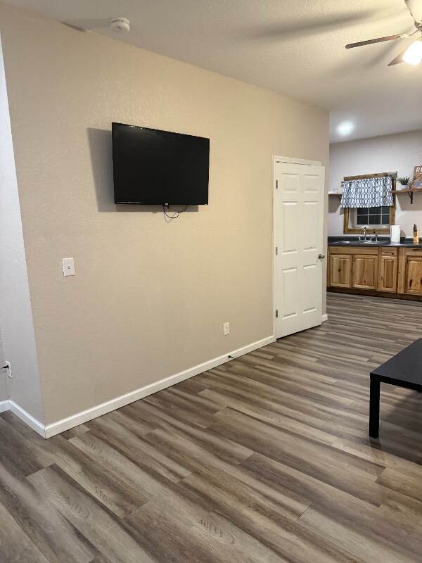 Foto del edificio - 214 Main St