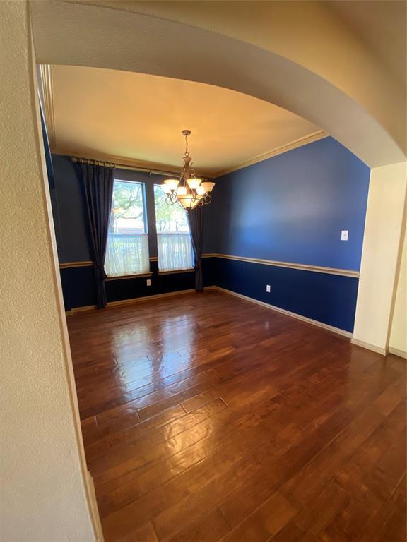 Foto del edificio - 4916 Van Zandt Dr