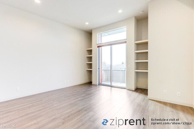Building Photo - 2 br, 2.5 bath Townhome - 101 Jewell St, S...