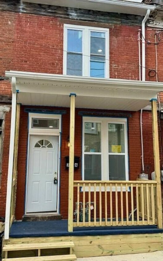 Primary Photo - 3 Bedrooms 2 Full bath Home - Harrisburg Pa