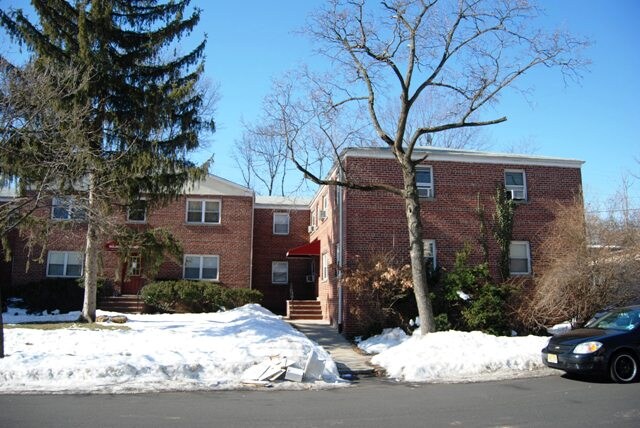 Primary Photo - Soland Apartments