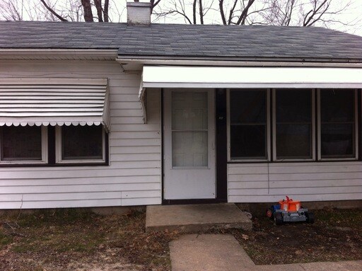 Primary Photo - 36 Louise Ln