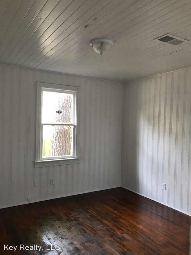 Foto del edificio - 3 br, 1 bath House - 3204 Monroe