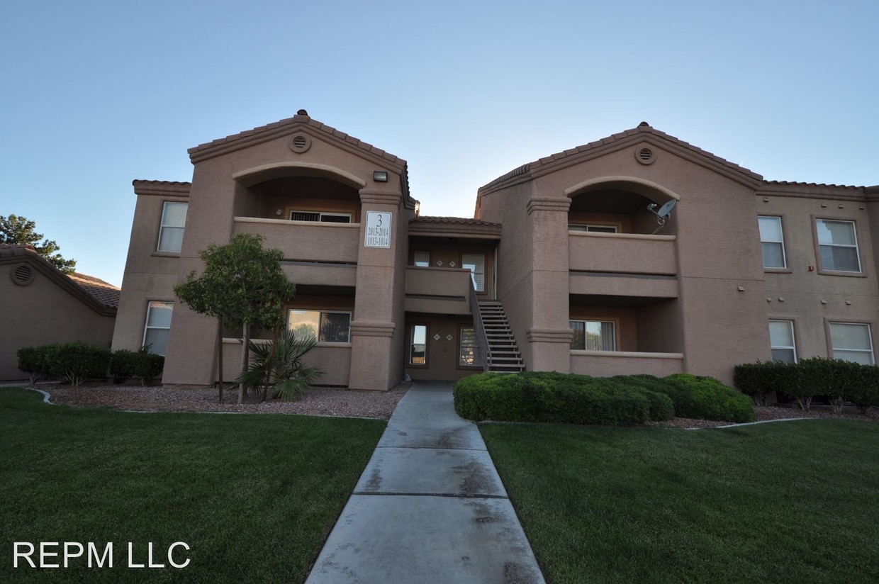 Primary Photo - 8108 W Flamingo Rd