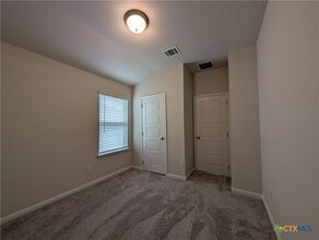 Building Photo - 3069 Charyn Wy