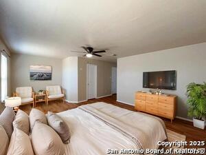 Foto del edificio - 8219 Maple Meadow Dr