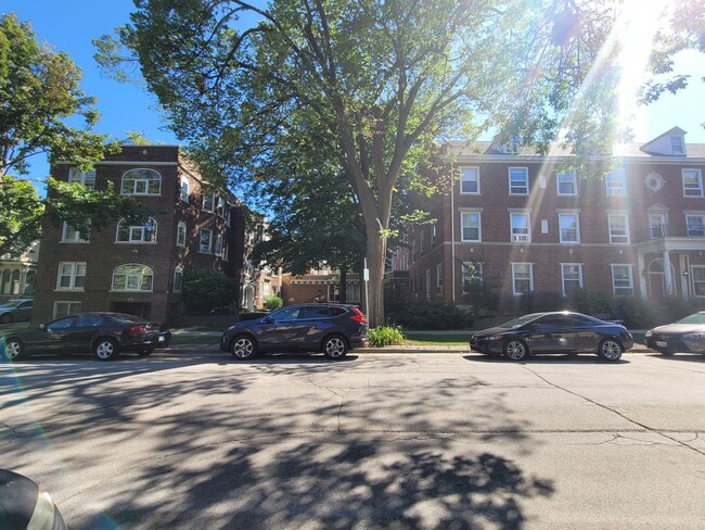 Foto del edificio - 1233 Marshall / 1222-36 Cass
