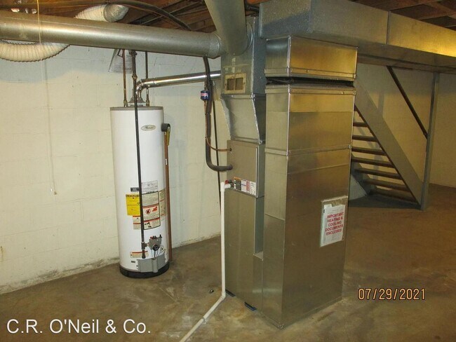 Foto del edificio - 2 br, 1 bath House - 5762 N. Pine Tree Str...