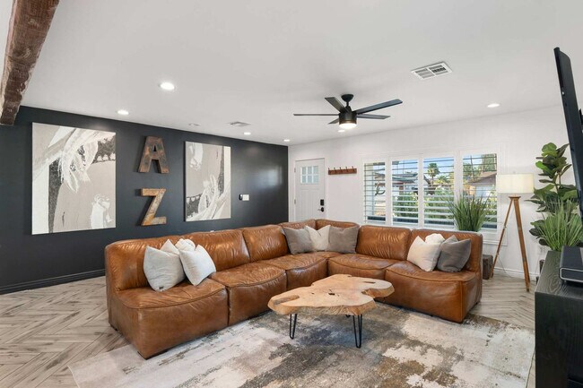 Foto del edificio - 13034 N 48th Pl