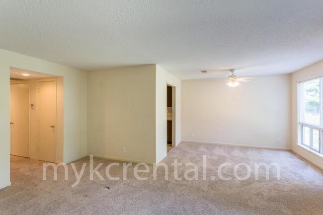 Building Photo - 11204 Nieman Rd. #101