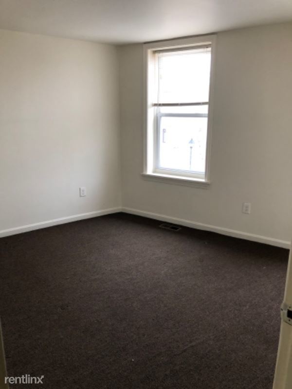 Foto del edificio - 2 br, 2 bath Apartment - 1601 Frederick Ave