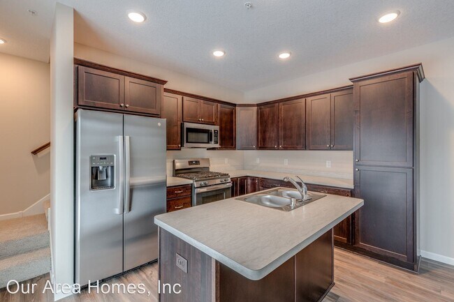 Building Photo - 3 br, 3 bath House - 6761 Gingham Ct