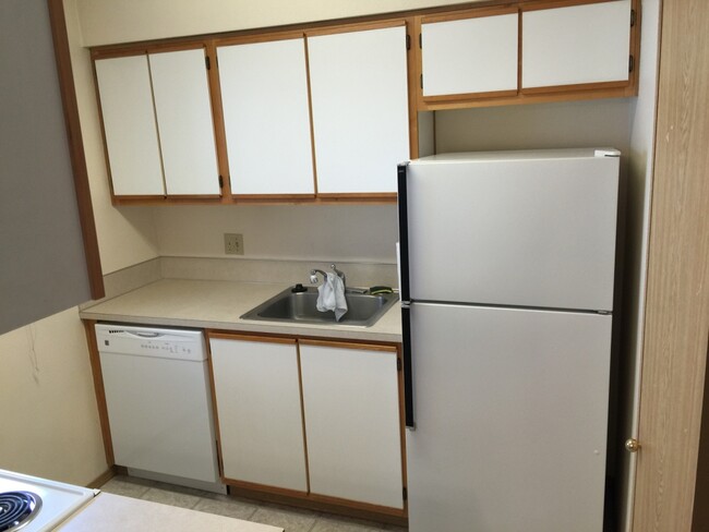 Kitchen - 2118 19th St