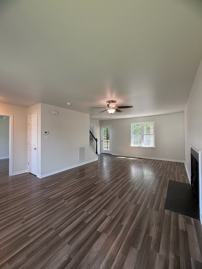 Foto del edificio - 11725 Walnut Wood Ct