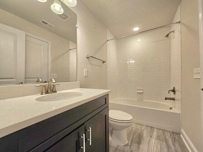 Foto del edificio - 17235 Branched Oak Rd