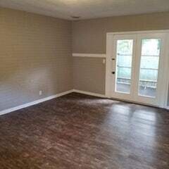 Foto del edificio - 2339 Hawthorne Ct