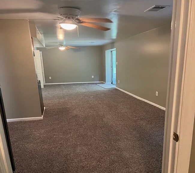 Building Photo - 6200 Tamara Ct