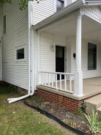 Building Photo - 397 S 10th St