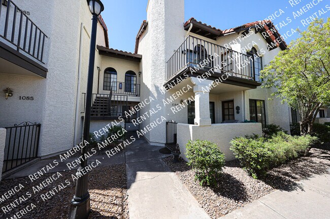 Building Photo - 11011 N 92nd St