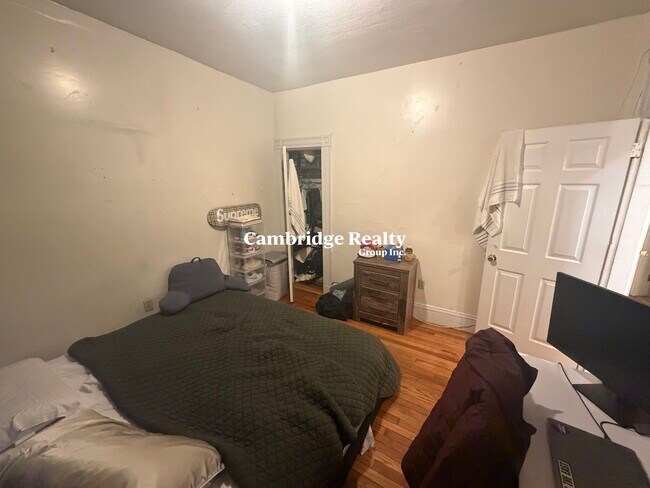 Building Photo - 15 Sewall St