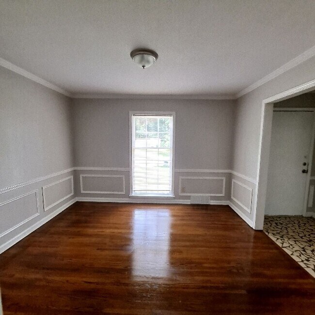 Foto del edificio - 2879 Bannockburn Rd