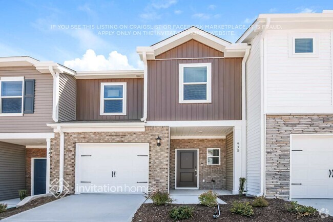 Building Photo - 938 Greenville Wy