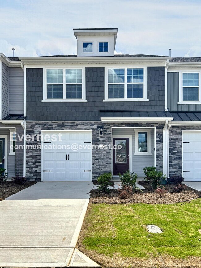Building Photo - 2150 Willow Gln Dr