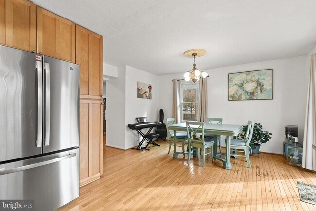 Foto del edificio - 15730 Ambiance Dr