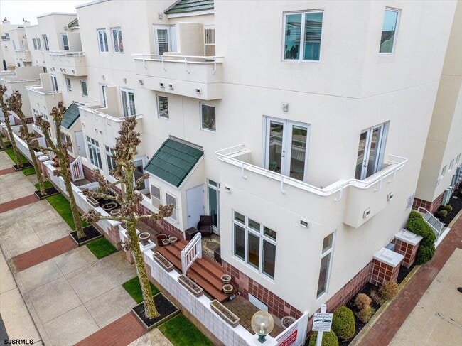 Foto del edificio - 7701 Atlantic Ave