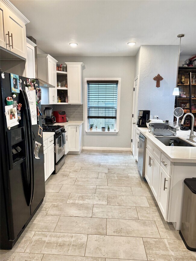 Foto del edificio - 17501 Deer Creek Dr