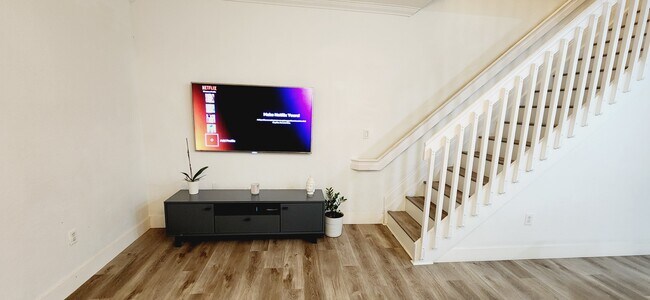 Foto del edificio - 5701 NW 114th Ct
