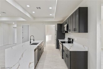 Building Photo - 3008 23rd St SW