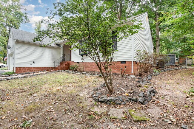 Foto del edificio - Charming One-Level Home in Quiet Cul-de-Sa...