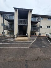 Building Photo - 5030 El Camino Dr