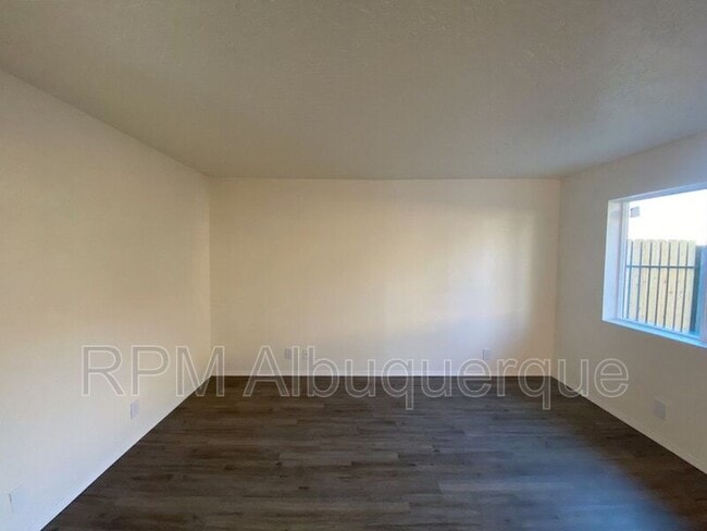 Building Photo - 12120 Menaul Blvd NE