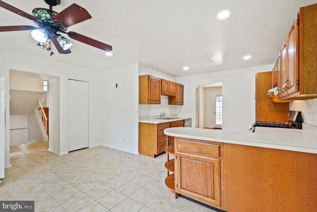 Building Photo - 11840 Enid Dr