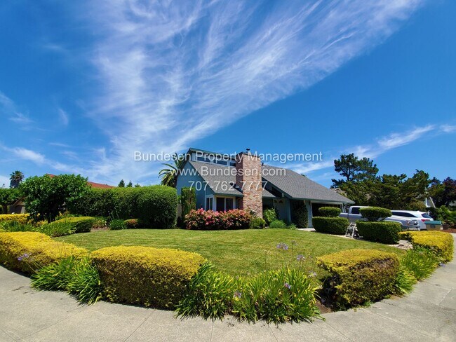 Foto del edificio - Beautiful 4 Bedroom Home with Pool – Easts...