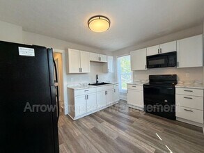 Building Photo - 926 A St
