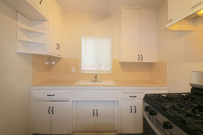 Foto del edificio - Lincoln Avenue