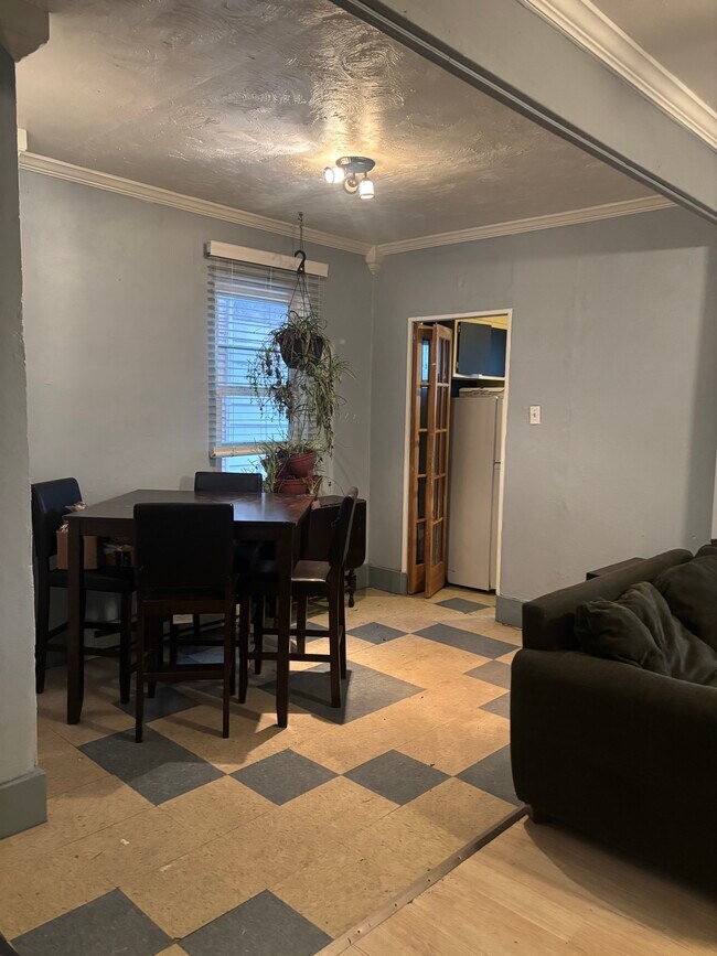 Foto del edificio - 28 Beltzhoover Ave