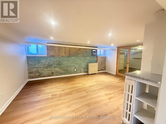 Building Photo - 225 Indian Rd